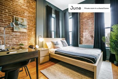 Place Preview main user avatar