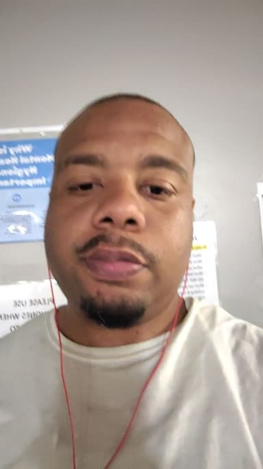 Profile Picture main user avatar