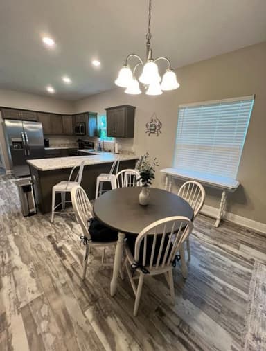 Place Preview main user avatar