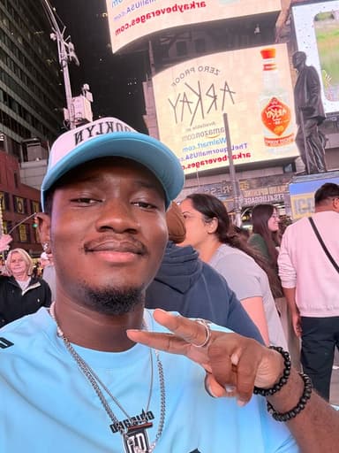 Profile Picture main user avatar