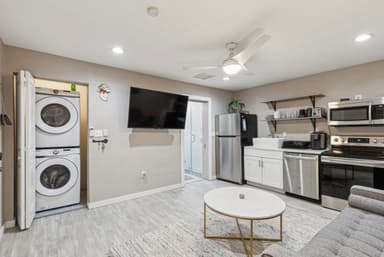 Place Preview main user avatar