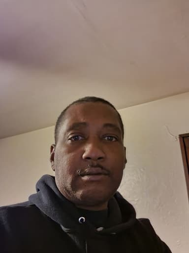Profile Picture main user avatar