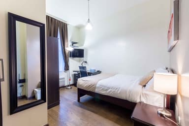 Place Preview main user avatar