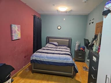 Place Preview main user avatar