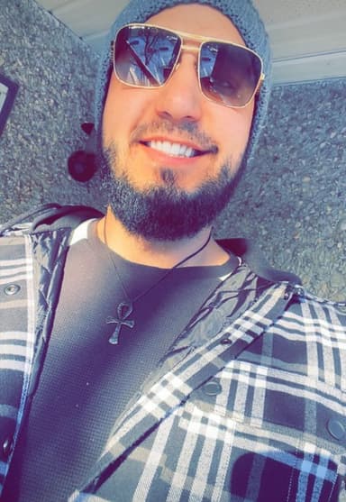 Profile Picture main user avatar