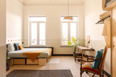 Place Preview main user avatar