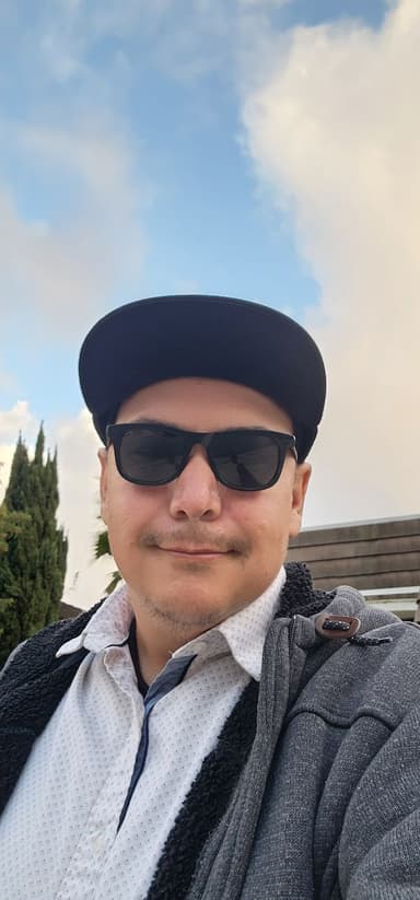 Profile Picture main user avatar