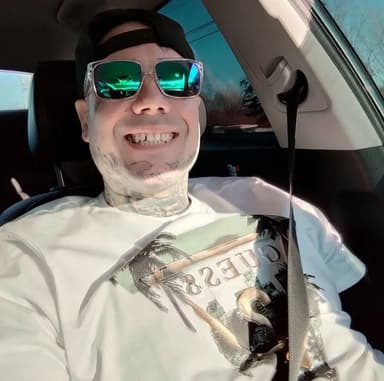 Profile Picture main user avatar