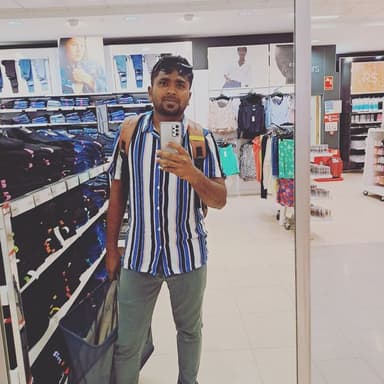 Profile Picture main user avatar