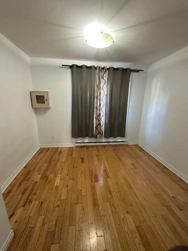 Place Preview main user avatar