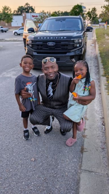 Profile Picture main user avatar