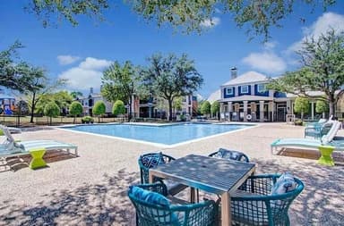 Place Preview main user avatar