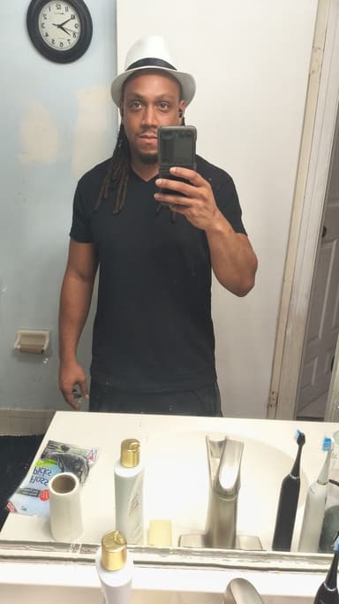 Profile Picture main user avatar