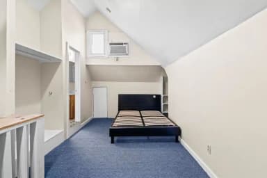 Place Preview main user avatar