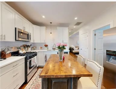 Place Preview main user avatar