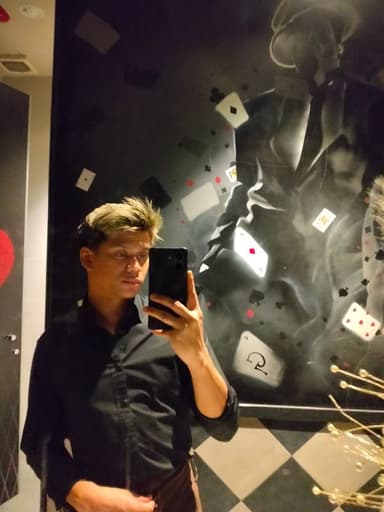 Profile Picture main user avatar