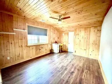 Place Preview main user avatar