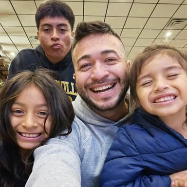 Profile Picture main user avatar