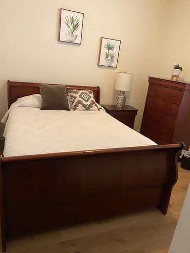 Place Preview main user avatar