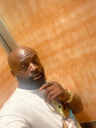 Profile Picture main user avatar