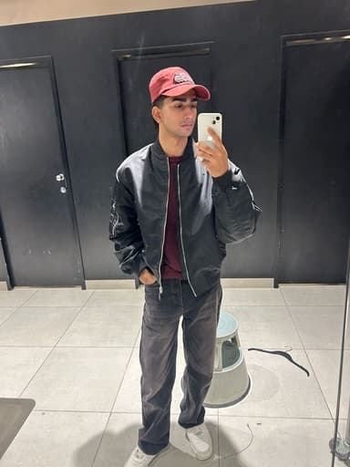 Profile Picture main user avatar