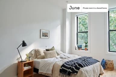 Place Preview main user avatar