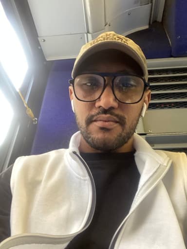 Profile Picture main user avatar