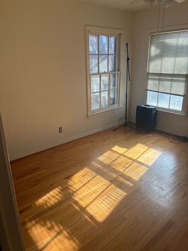 Place Preview main user avatar