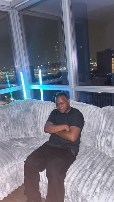 Profile Picture main user avatar