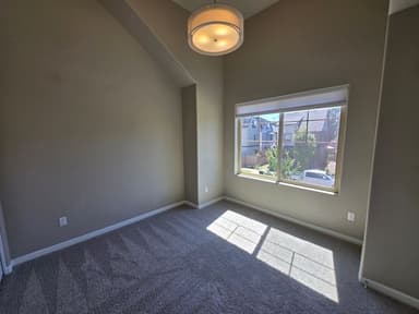 Place Preview main user avatar