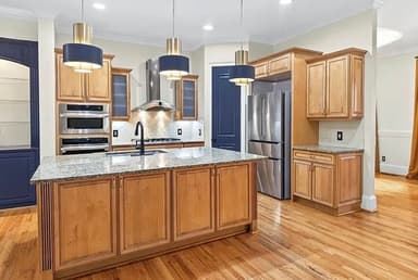 Place Preview main user avatar