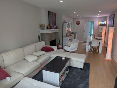 Place Preview main user avatar