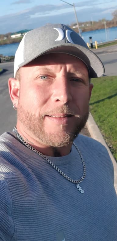 Profile Picture main user avatar