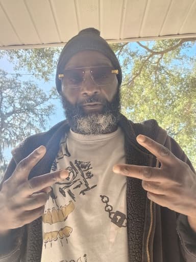 Profile Picture main user avatar