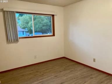 Place Preview main user avatar