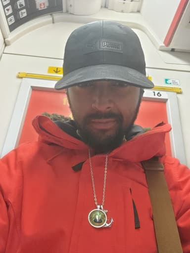 Profile Picture main user avatar