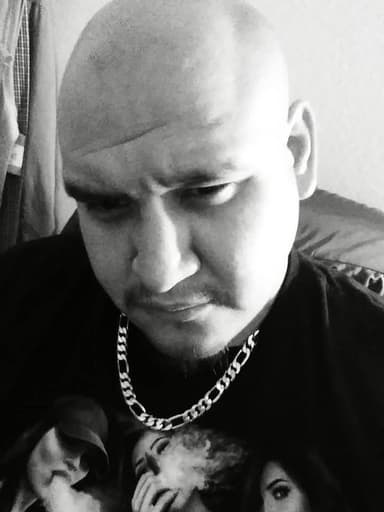 Profile Picture main user avatar