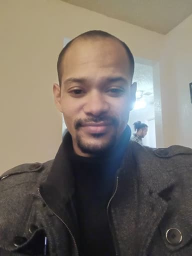 Profile Picture main user avatar