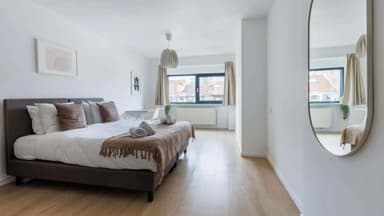 Place Preview main user avatar