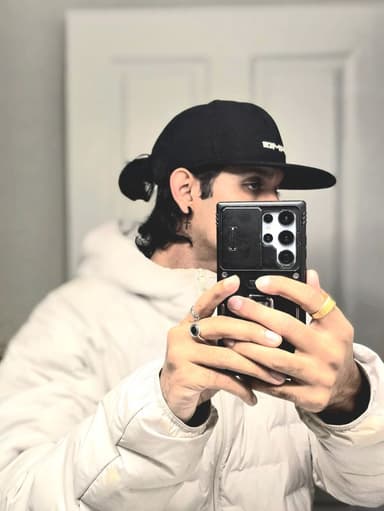 Profile Picture main user avatar