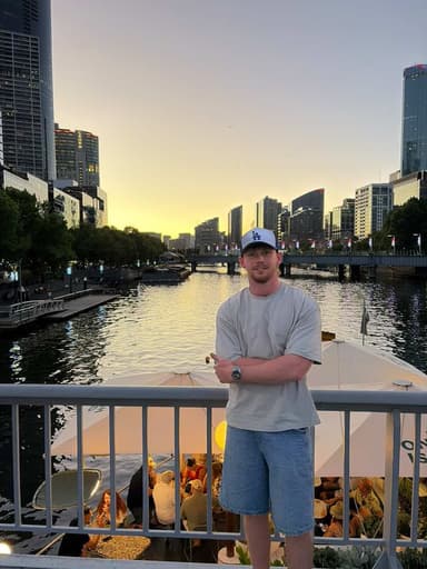 Profile Picture main user avatar