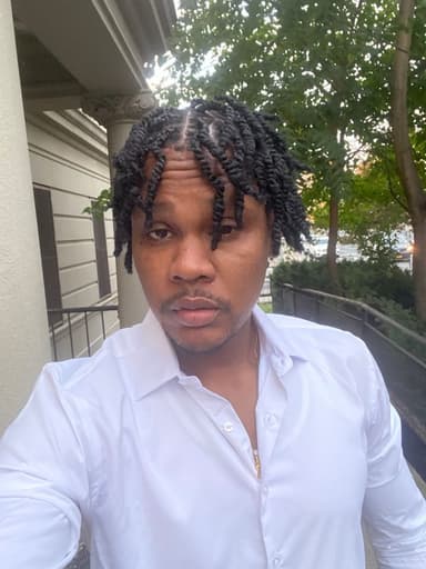 Profile Picture main user avatar