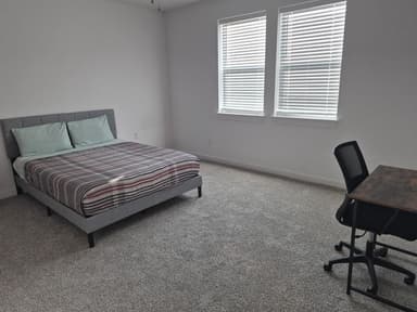 Place Preview main user avatar