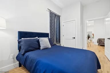 Place Preview main user avatar