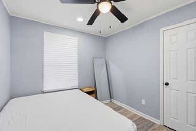 Place Preview main user avatar