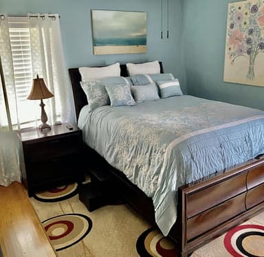 Place Preview main user avatar