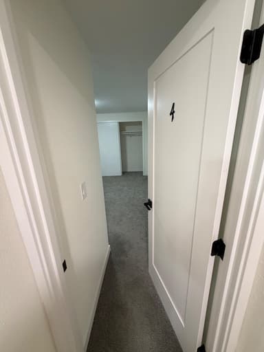 Place Preview main user avatar