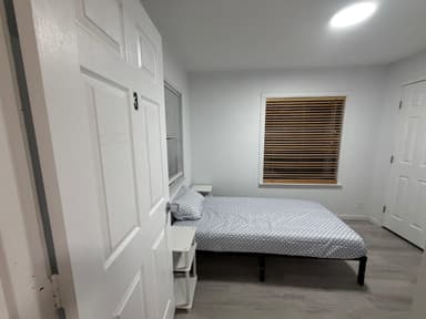 Place Preview main user avatar