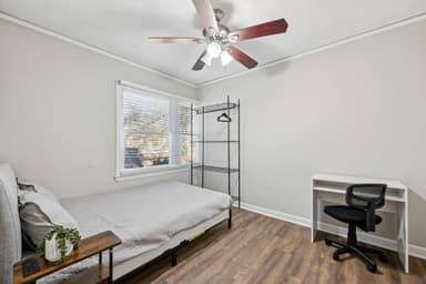 Place Preview main user avatar