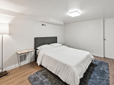 Place Preview main user avatar